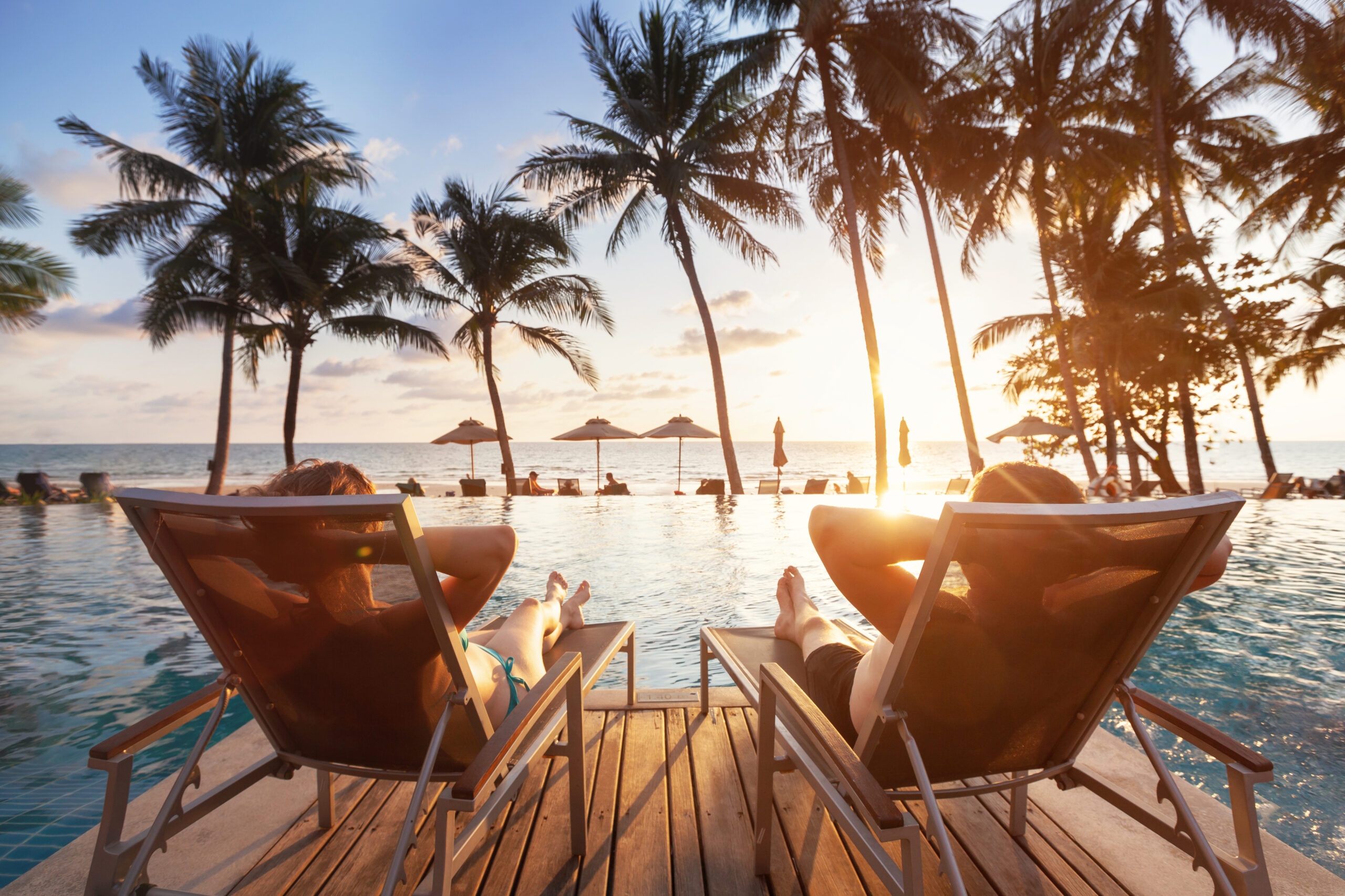 luxury travel, romantic beach getaway holidays for honeymoon cou Rachat de prêt hypothécaire - Conseils